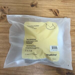 New! Truekind Wireless Shaping Bra 2XL White with Adjustable clasps in back